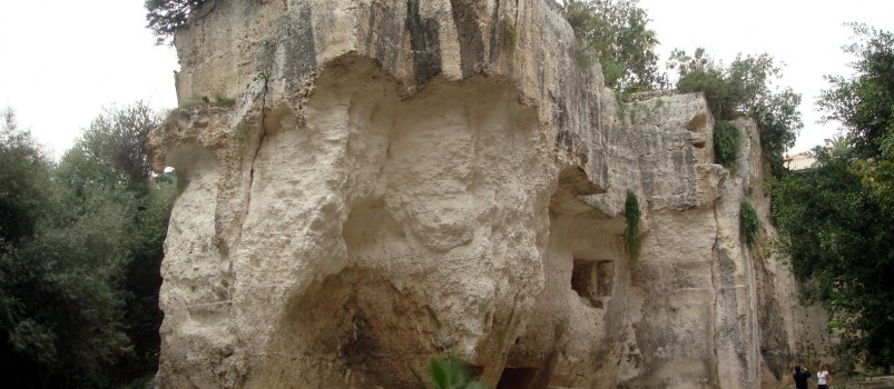 LatomiARTE dal 3 al 29Agosto- Latomie dei Cappuccini LatomiARTE dal 3 al 29Agosto- Latomie dei Cappuccini